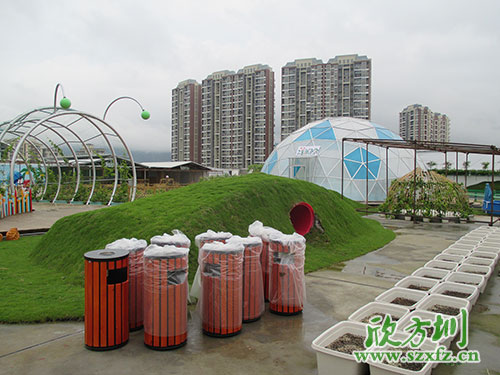 欣方圳鋼木垃圾桶，園林景區(qū)環(huán)境提升的好助手